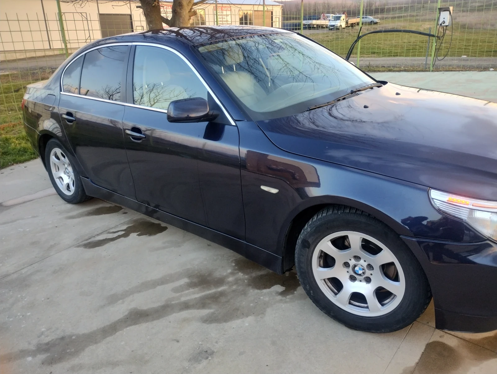 BMW 520, снимка 4 - Автомобили и джипове - 53609981