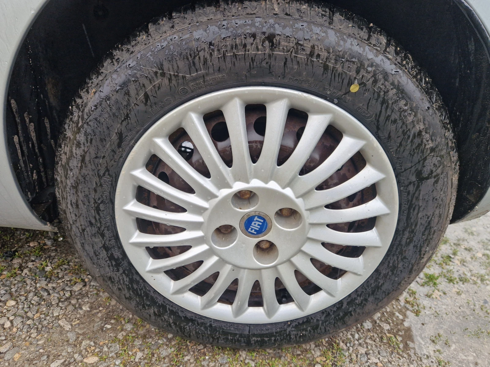 Fiat Punto 1.3mjet, 90кс, 6ск.Италия, снимка 16 - Автомобили и джипове - 53661360