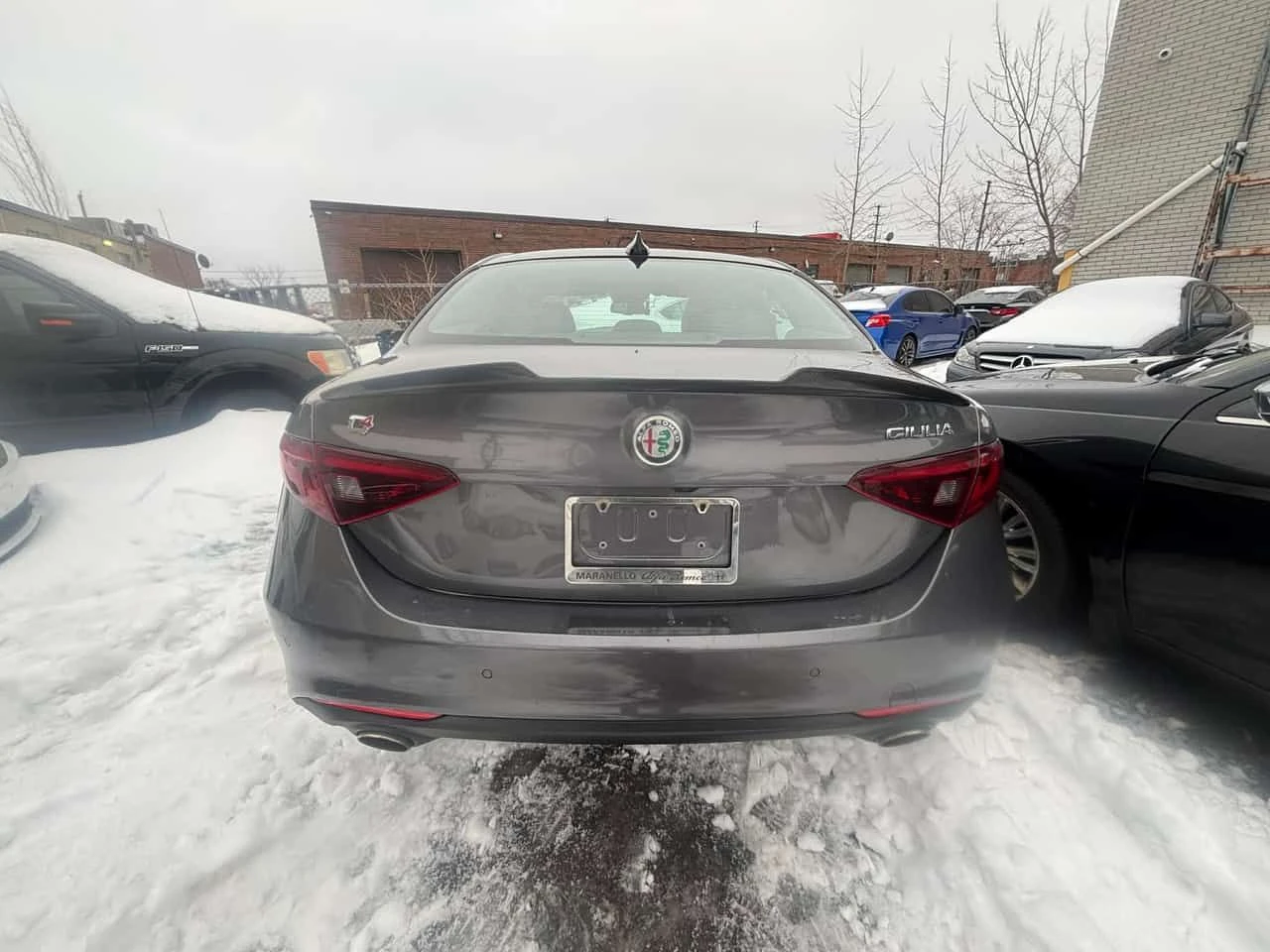 Alfa Romeo Giulia * Ti * 2 �����* PANO* �������*  | Mobile.bg � ����������� 4
