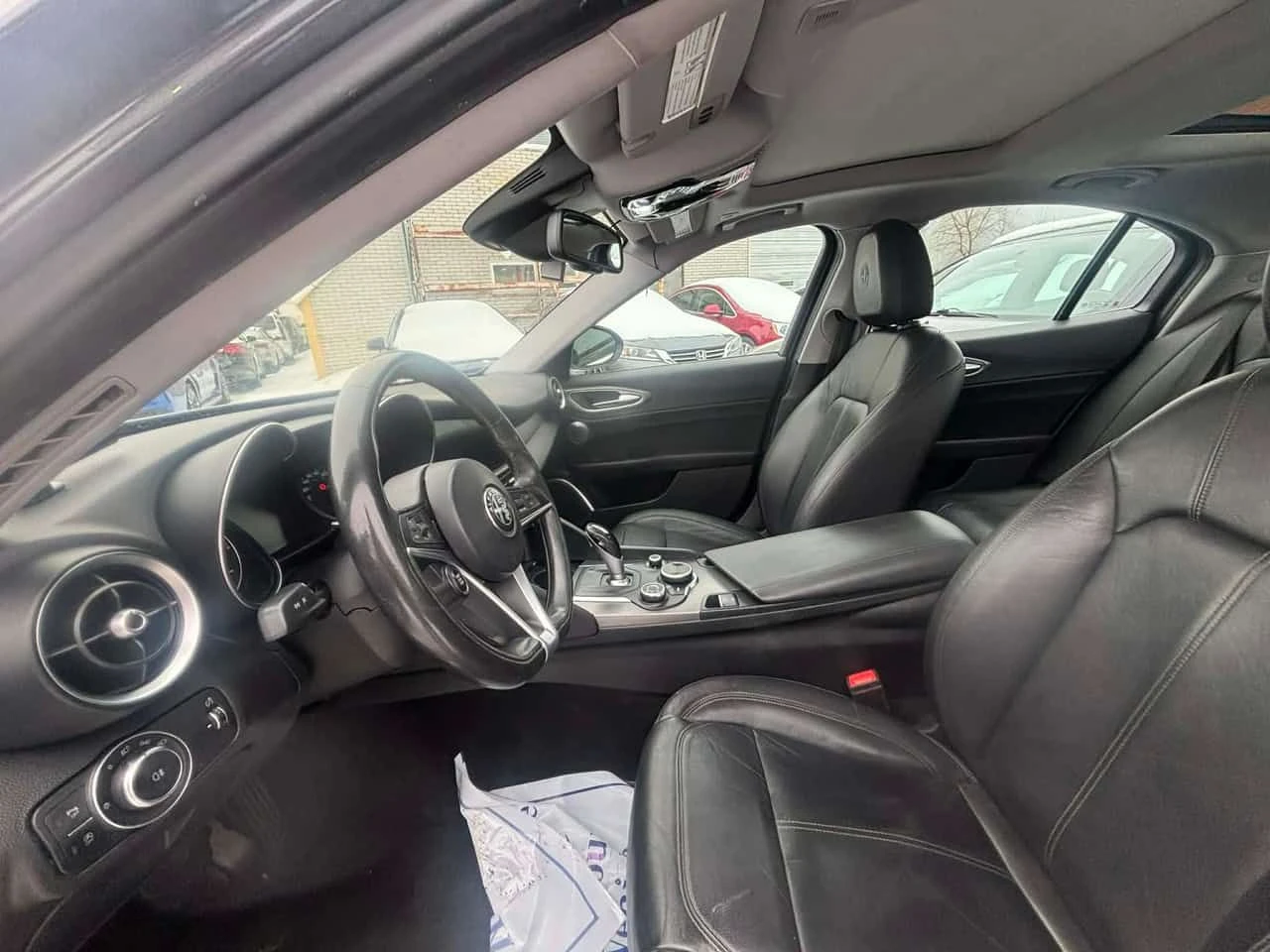 Alfa Romeo Giulia * Ti * 2 �����* PANO* �������*  | Mobile.bg � ����������� 5