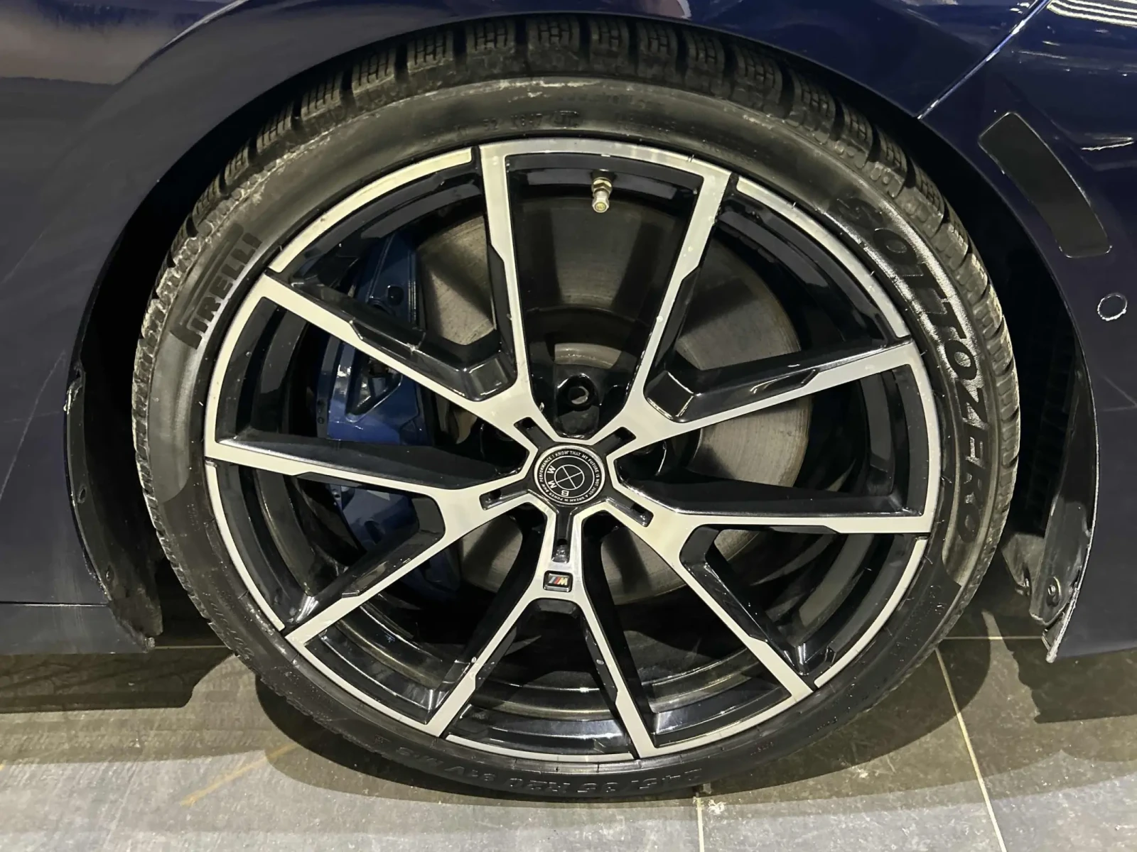 BMW 850 GC xDrive Shadow Line, снимка 9 - Автомобили и джипове - 54069506