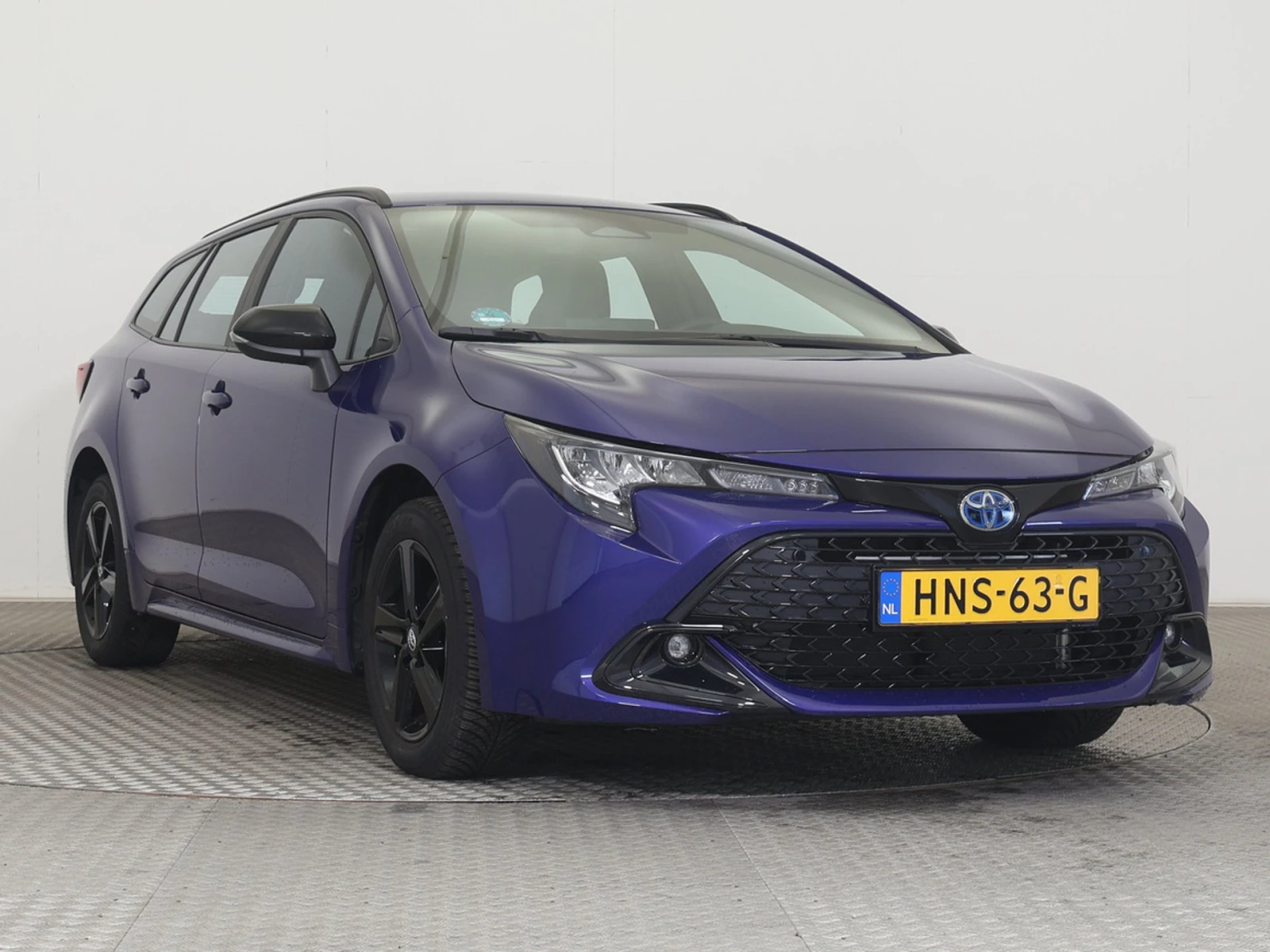 Toyota Corolla Touring Sports Comfort | Auto.bg — изображение 1