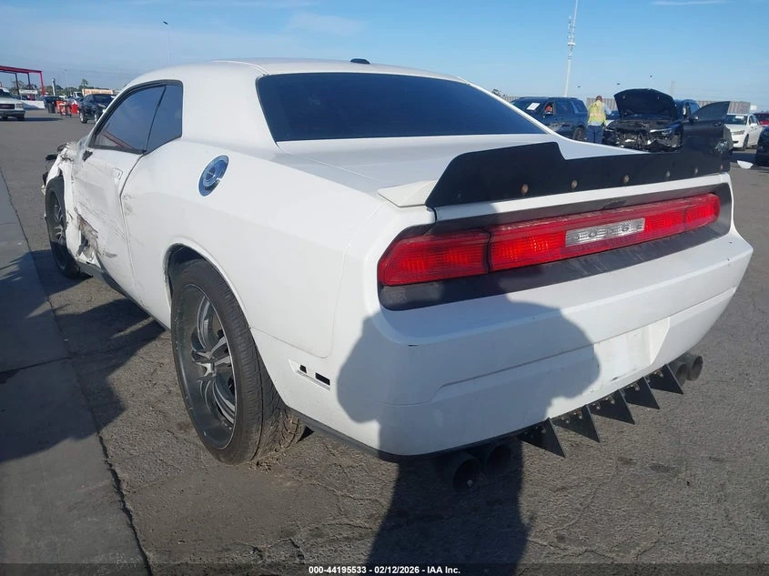Dodge Challenger 5.7L V-8 VVT, 372HP Rear Wheel Drive | Mobile.bg � ����������� 3