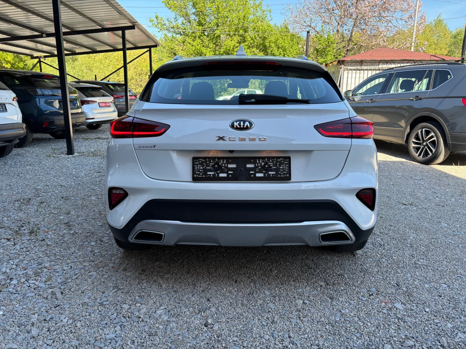 Kia XCeed 1.6CRDI AVTOMAT Led Assist, снимка 4 - Автомобили и джипове - 54345954