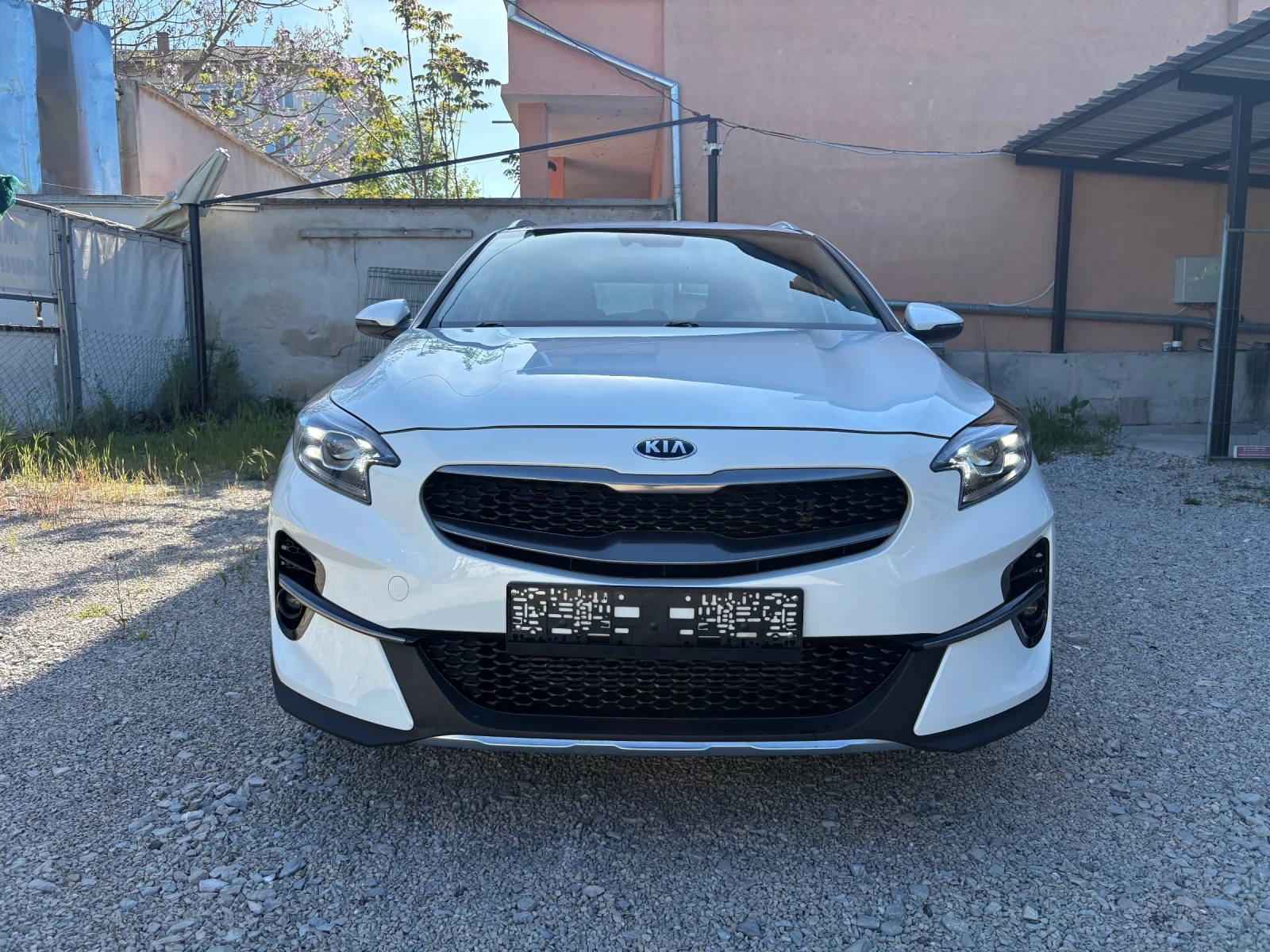 Kia XCeed 1.6CRDI AVTOMAT Led Assist, снимка 7 - Автомобили и джипове - 54345954