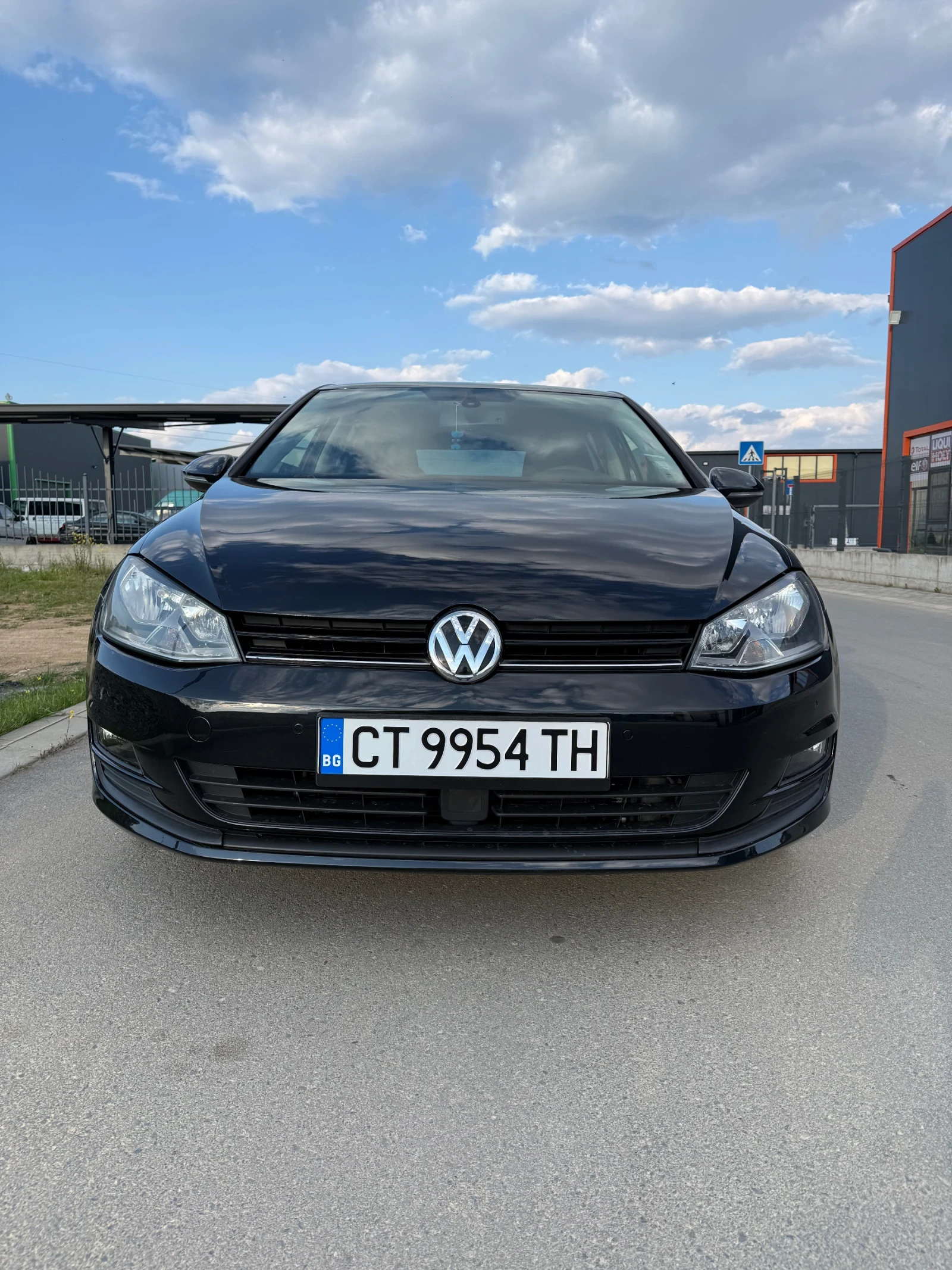 VW Golf, снимка 2 - Автомобили и джипове - 54390170