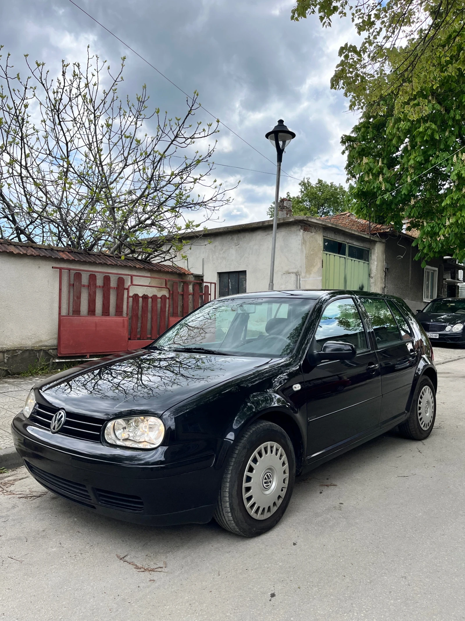 VW Golf 1.4, снимка 11 - Автомобили и джипове - 54388869