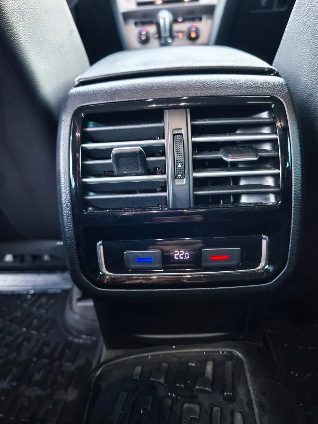 VW Passat 2.0. TDI Bi all track, снимка 7 - Автомобили и джипове - 54585010