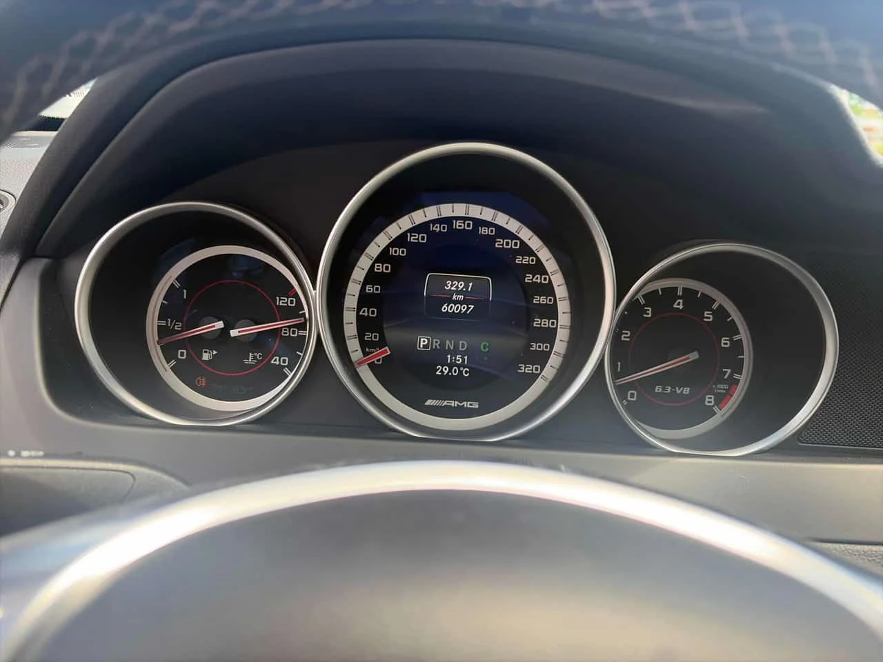 Mercedes-Benz C 63 AMG | КЛИП НА МОТОР| CARFAX| АВТОФИНАНСИРАНЕ, снимка 11 - Автомобили и джипове - 55053428