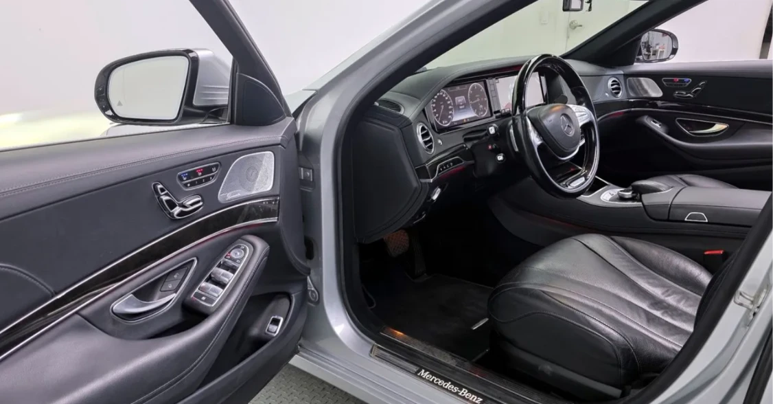 Mercedes-Benz S 350 L * АВТО КРЕДИТ* ЦЕНА ДО БГ * Сервизна история * , снимка 5 - Автомобили и джипове - 55493457