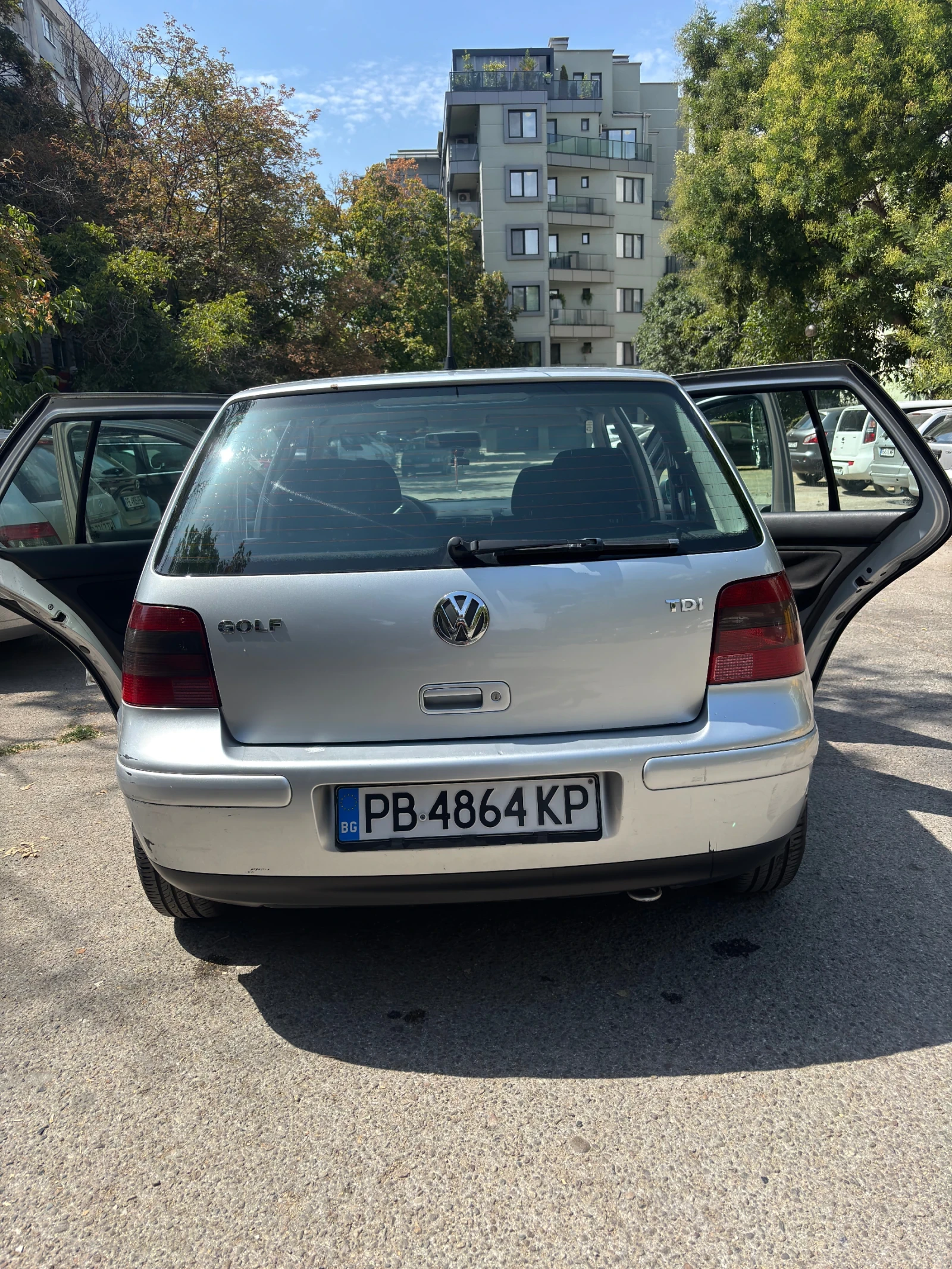 VW Golf, снимка 3 - Автомобили и джипове - 55878113