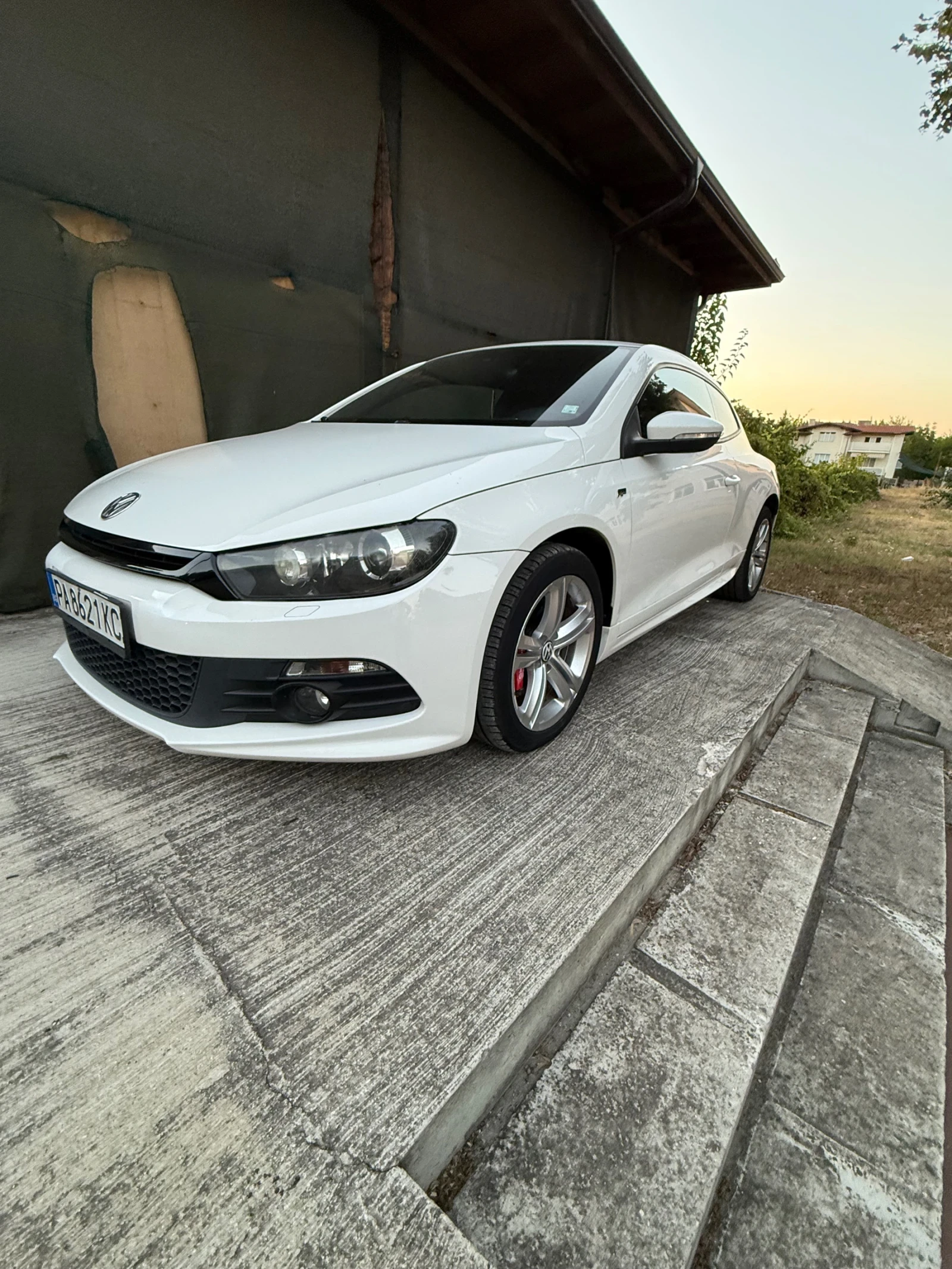 VW Scirocco R line, снимка 3 - Автомобили и джипове - 55966379