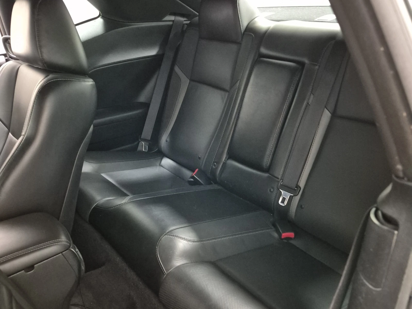 Dodge Challenger * SXT PLUS * CARFAX * БЕЗ ПЪРВОНАЧАЛНА ВНОСКА, снимка 12 - Автомобили и джипове - 56110861