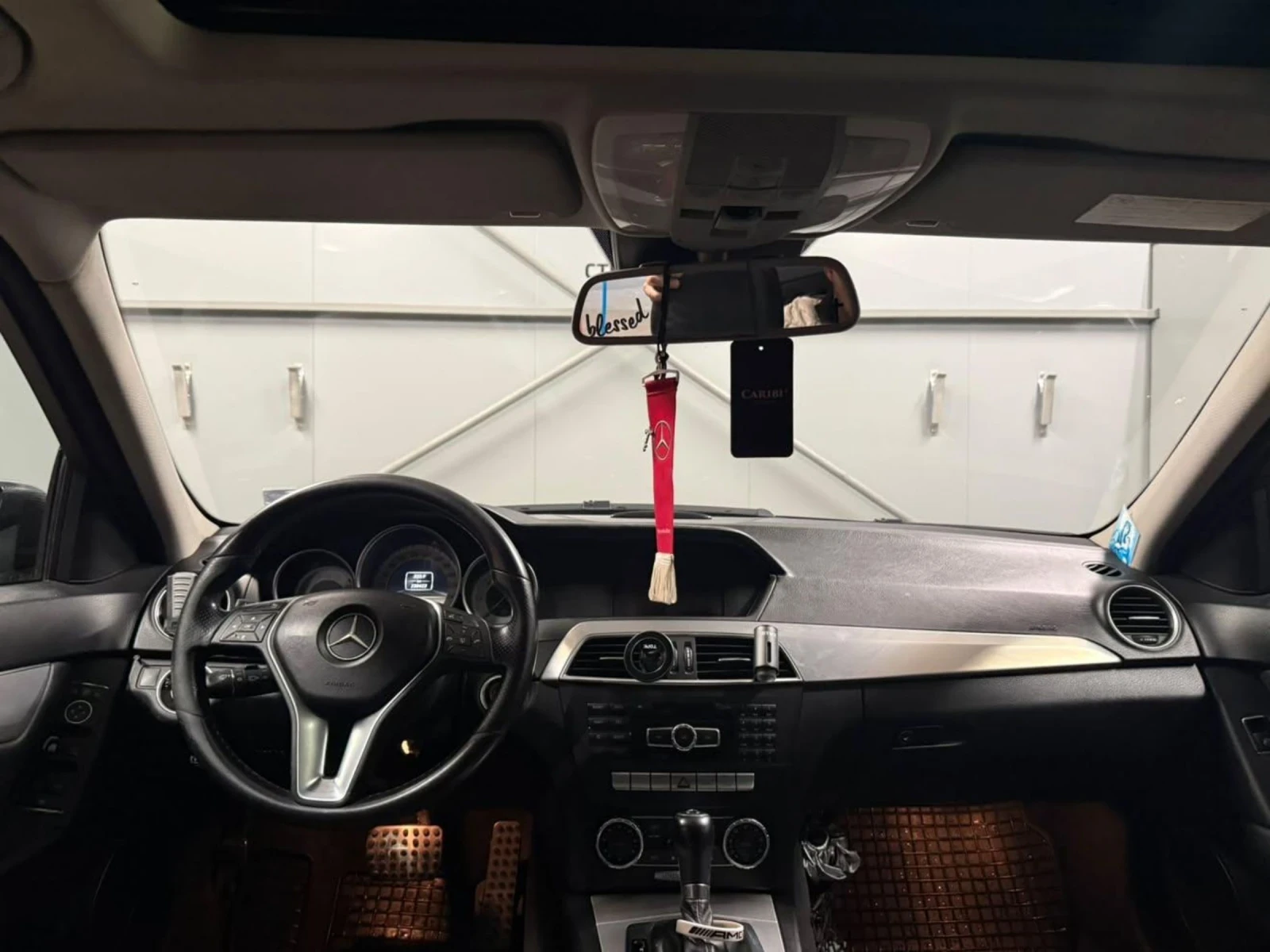 Mercedes-Benz C 220 2.2 CDI, снимка 8 - Автомобили и джипове - 56414395