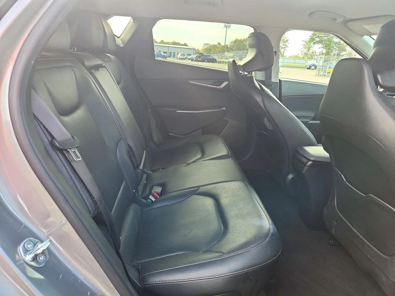Kia EV6 Wind RWD, снимка 10 - Автомобили и джипове - 56443604
