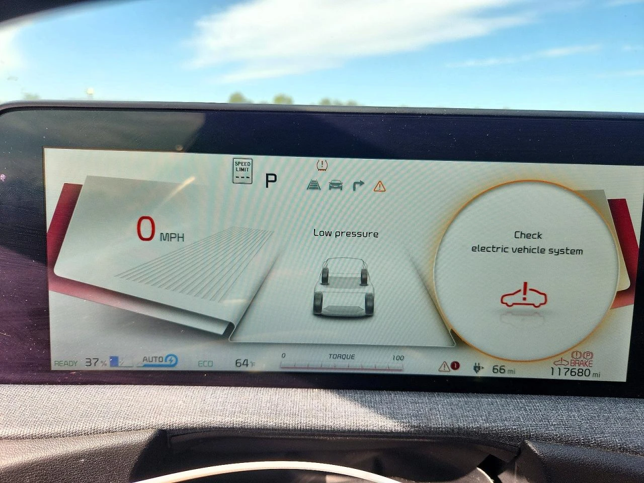 Kia EV6 Wind RWD, снимка 9 - Автомобили и джипове - 56443604