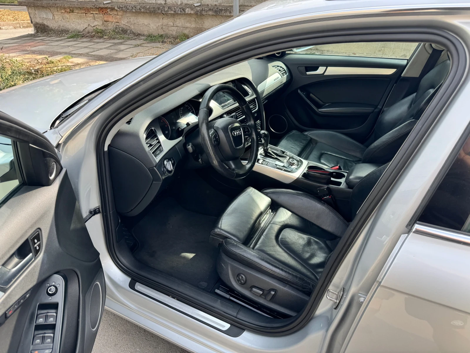 Audi A4 Avant, снимка 6 - Автомобили и джипове - 56513324