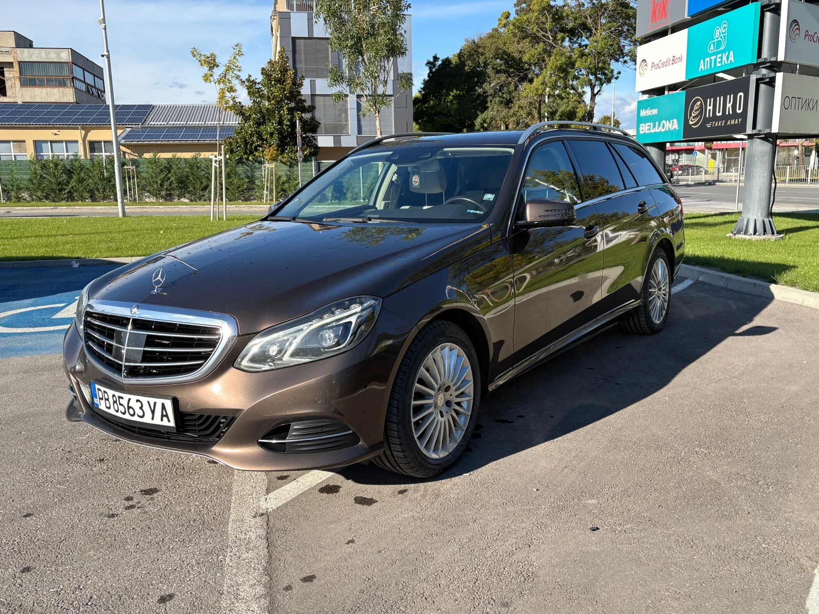 Mercedes-Benz E 350, снимка 2 - Автомобили и джипове - 56582525