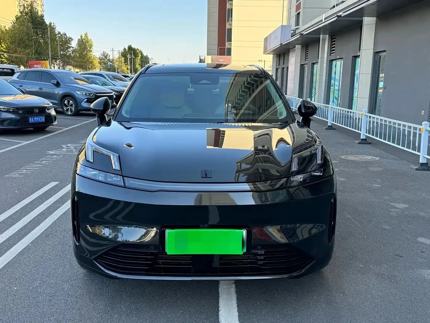 LynkCo 08, снимка 5 - Автомобили и джипове - 56689304