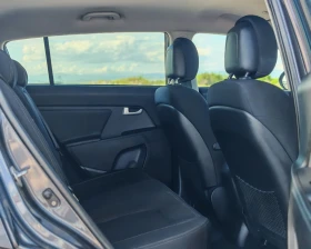 Kia Sportage 1.7 ДИЗЕЛ 116 К.С. УНИКАЛНО СЪСТОЯНИЕ!, снимка 12