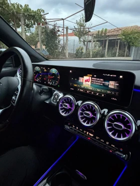 Mercedes-Benz GLB 200D  | Mobile.bg    15
