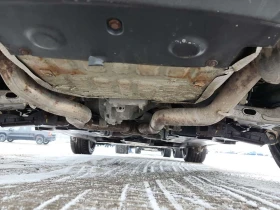 Land Rover Range Rover Velar FIRST EDITION /CARFAX/Панорама/Подгрев/Обдух/Ленти, снимка 14 - Автомобили и джипове - 53694209