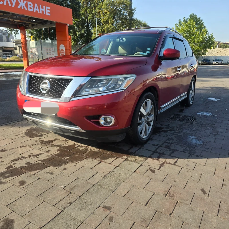 Nissan Pathfinder 3.5v6 бензин/газ PLATINUM, снимка 1 - Автомобили и джипове - 47322478