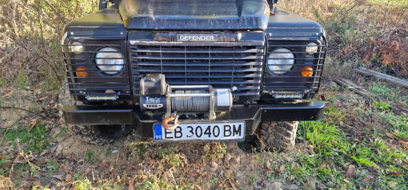 Land Rover Defender, снимка 1 - Автомобили и джипове - 48341189