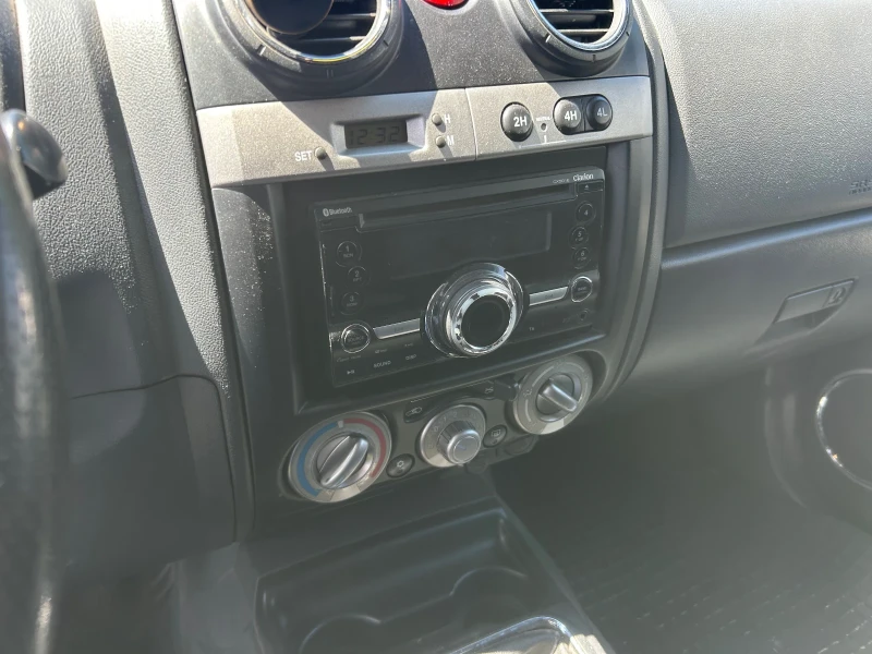 Isuzu D-max, снимка 11 - Автомобили и джипове - 51991331