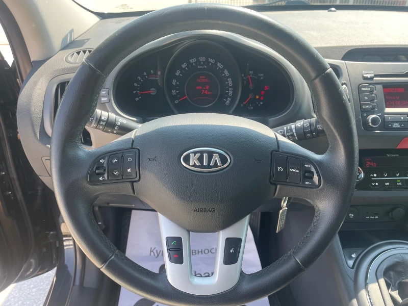 Kia Sportage 1.7CRDi Panorama, снимка 8 - Автомобили и джипове - 50959664