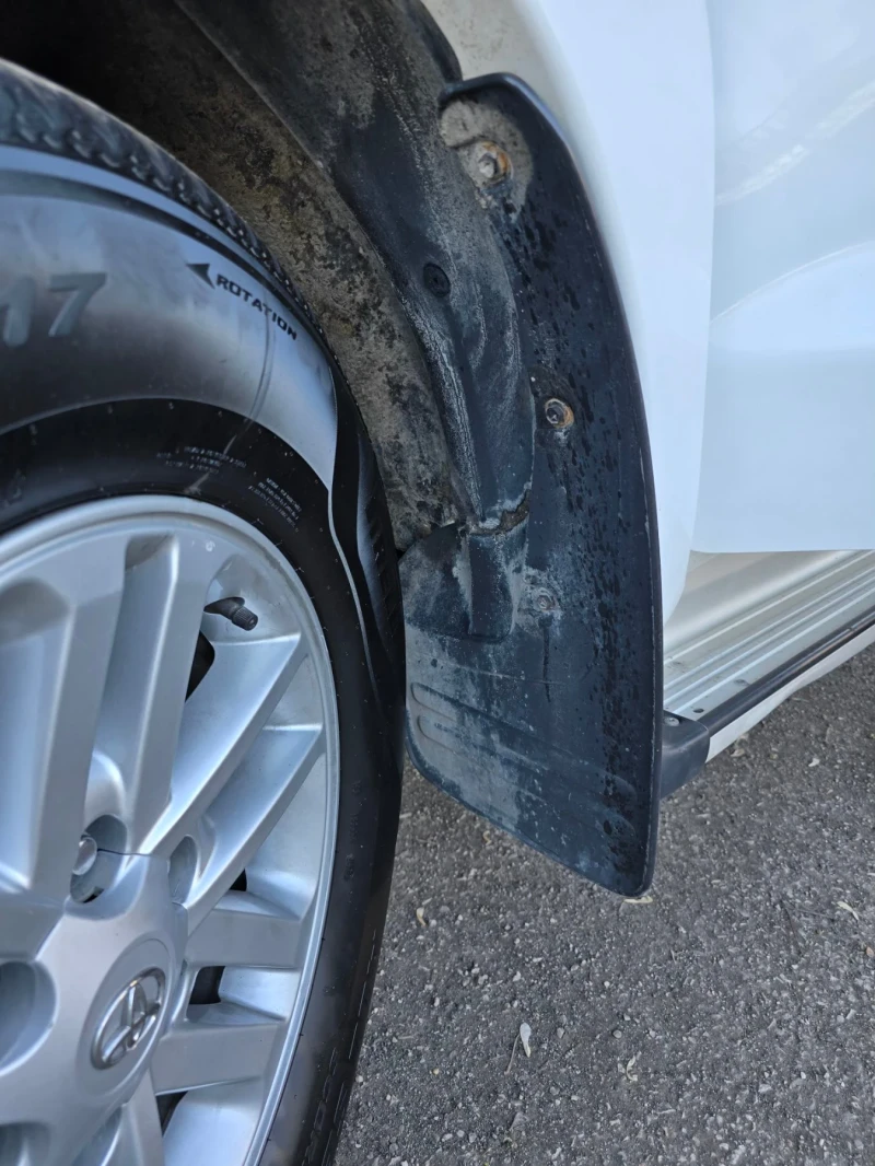 Toyota Hilux 3.0D4D, снимка 11 - Автомобили и джипове - 52093521