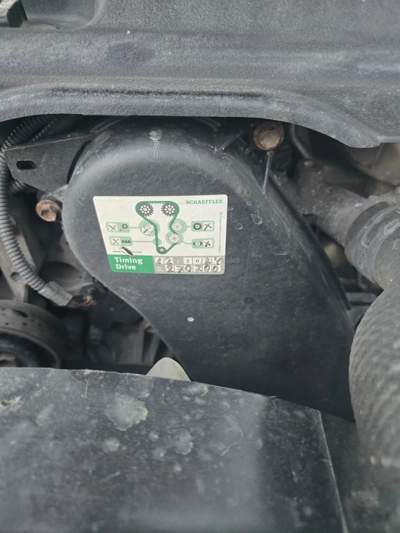 Toyota Hilux 3.0D4D, снимка 13 - Автомобили и джипове - 52093521