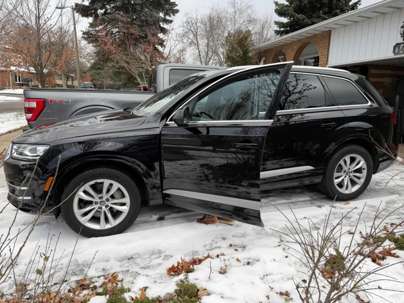 Audi Q7 * Progressiv * CARFAX * БЕЗ ПЪРВОНАЧАЛНА ВНОСКА, снимка 2 - Автомобили и джипове - 52840984