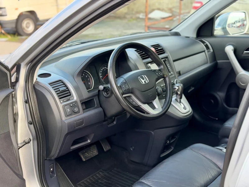 Honda Cr-v 2.0i Executive Автоматик/Кожа/Нави/Панорама/, снимка 7 - Автомобили и джипове - 53047625