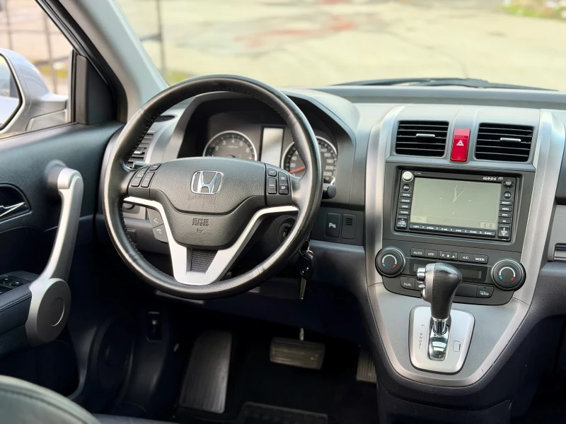 Honda Cr-v 2.0i Executive Автоматик/Кожа/Нави/Панорама/, снимка 13 - Автомобили и джипове - 53047625