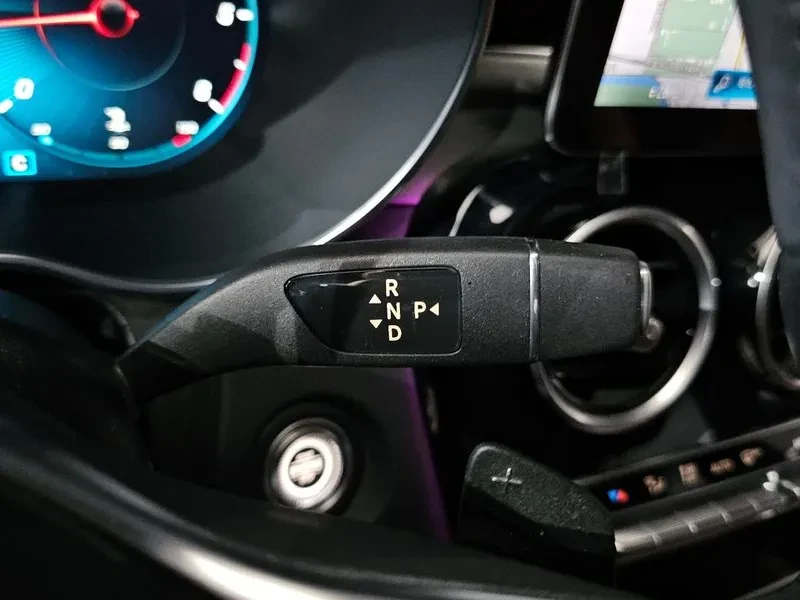 Mercedes-Benz GLC 4Matic Coupe, снимка 9 - Автомобили и джипове - 53826907