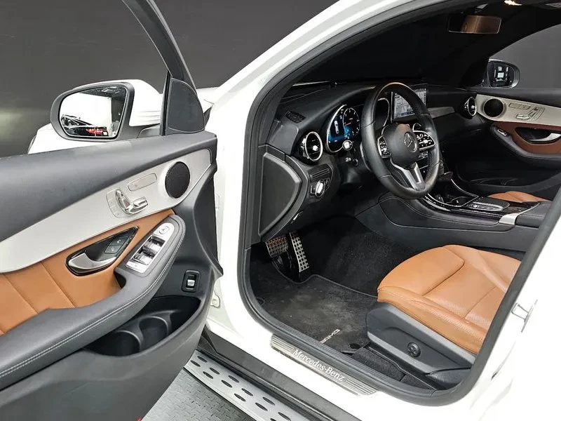 Mercedes-Benz GLC 4Matic Coupe, снимка 10 - Автомобили и джипове - 53826907