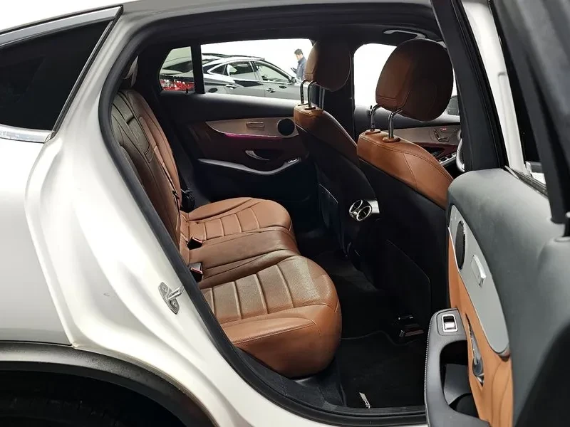 Mercedes-Benz GLC 4Matic Coupe, снимка 12 - Автомобили и джипове - 53826907