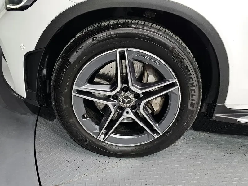 Mercedes-Benz GLC 4Matic Coupe, снимка 5 - Автомобили и джипове - 53826907