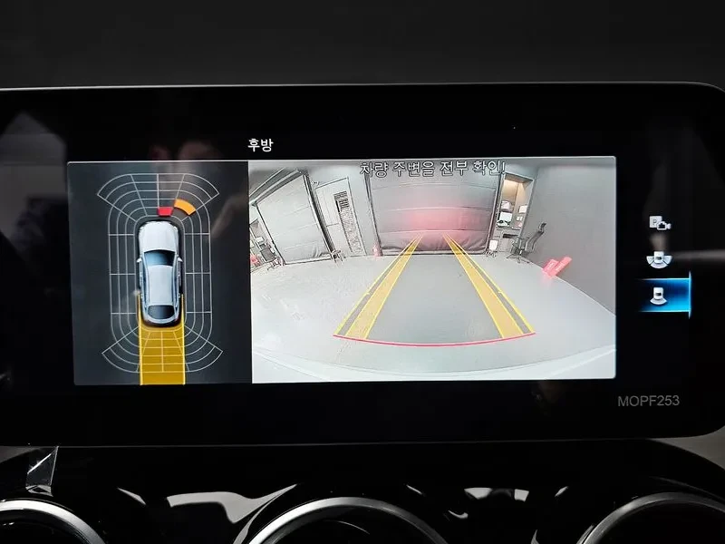 Mercedes-Benz GLC 4Matic Coupe, снимка 15 - Автомобили и джипове - 53826907