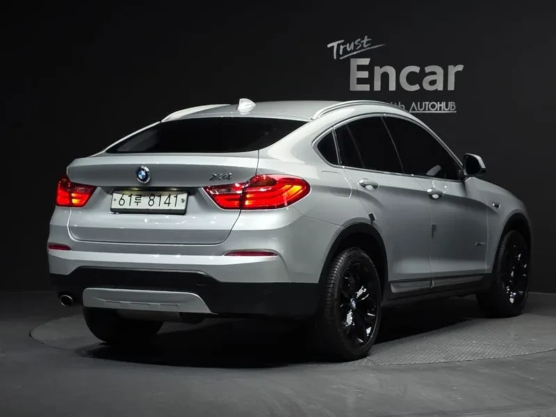 BMW X4 xDrive 20D, снимка 2 - Автомобили и джипове - 55352075