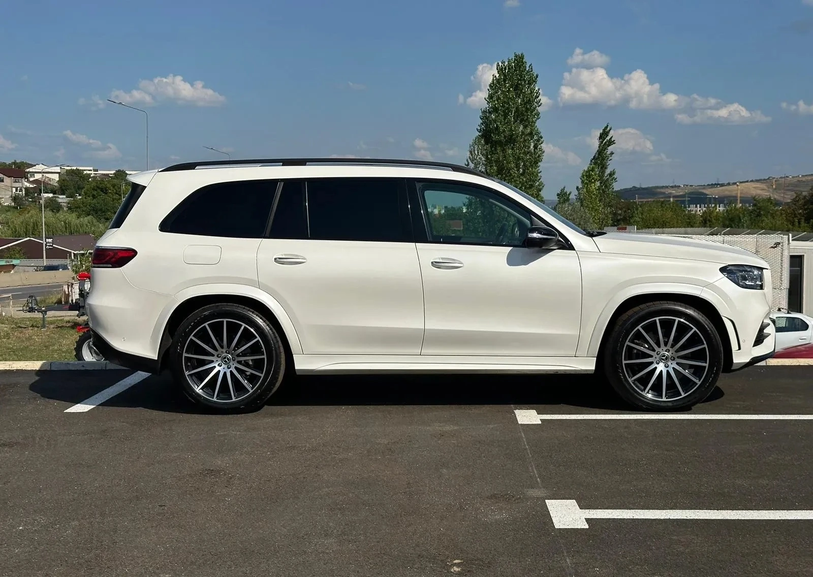 Mercedes-Benz GLS580  4Matic AMG-Line - изображение 3