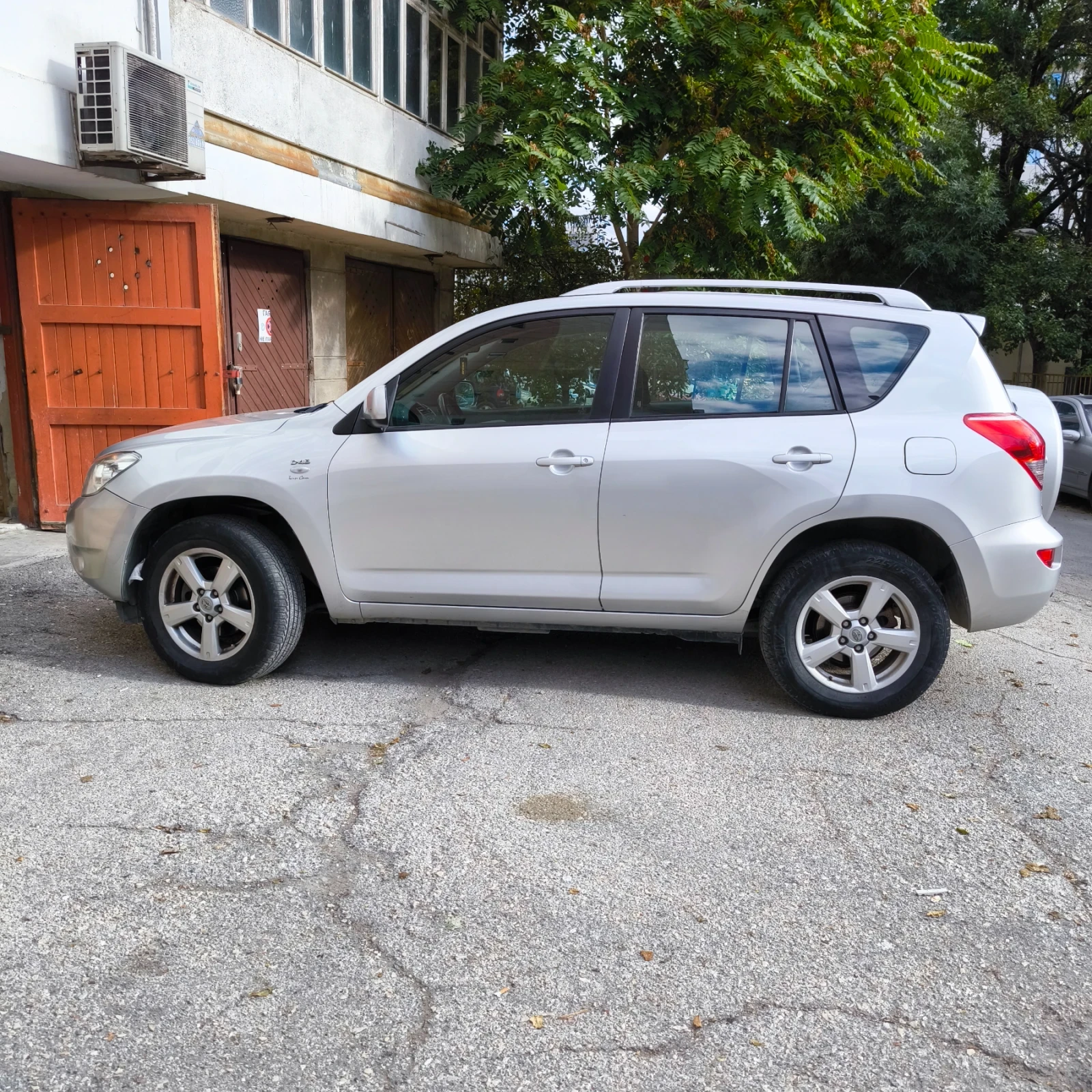 Toyota Rav4 2.2* D4D* 4X4* 136HP*  - изображение 7