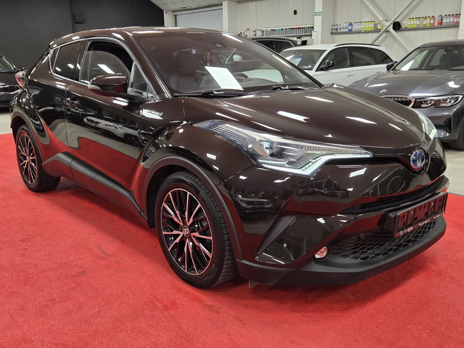 Toyota C-HR Premium / Hybrid | Mobile.bg   2