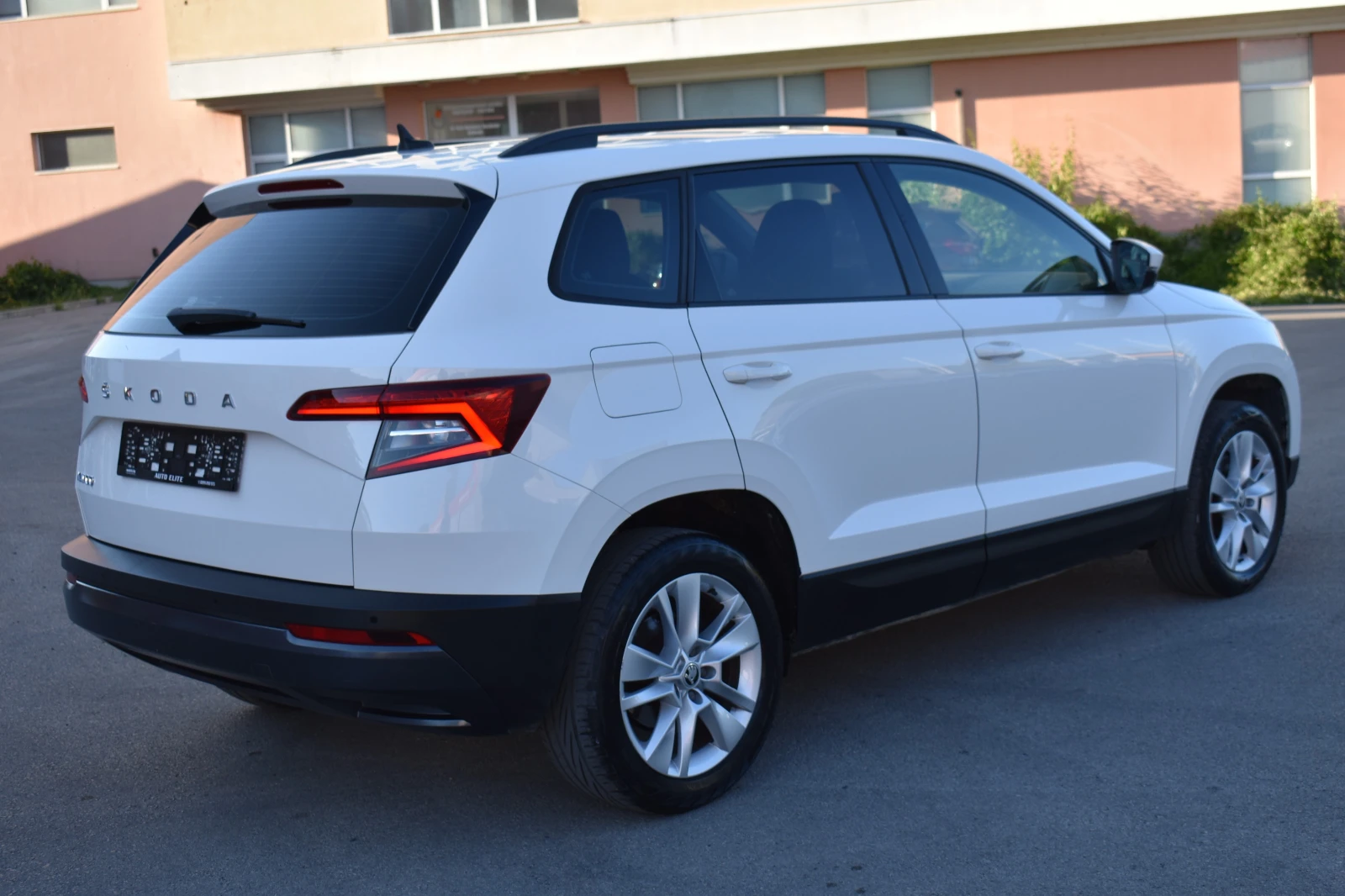 Skoda Karoq 2.0TDI/150KC= EURO6= ITALY= ЧИСТО НОВА!!! - изображение 5