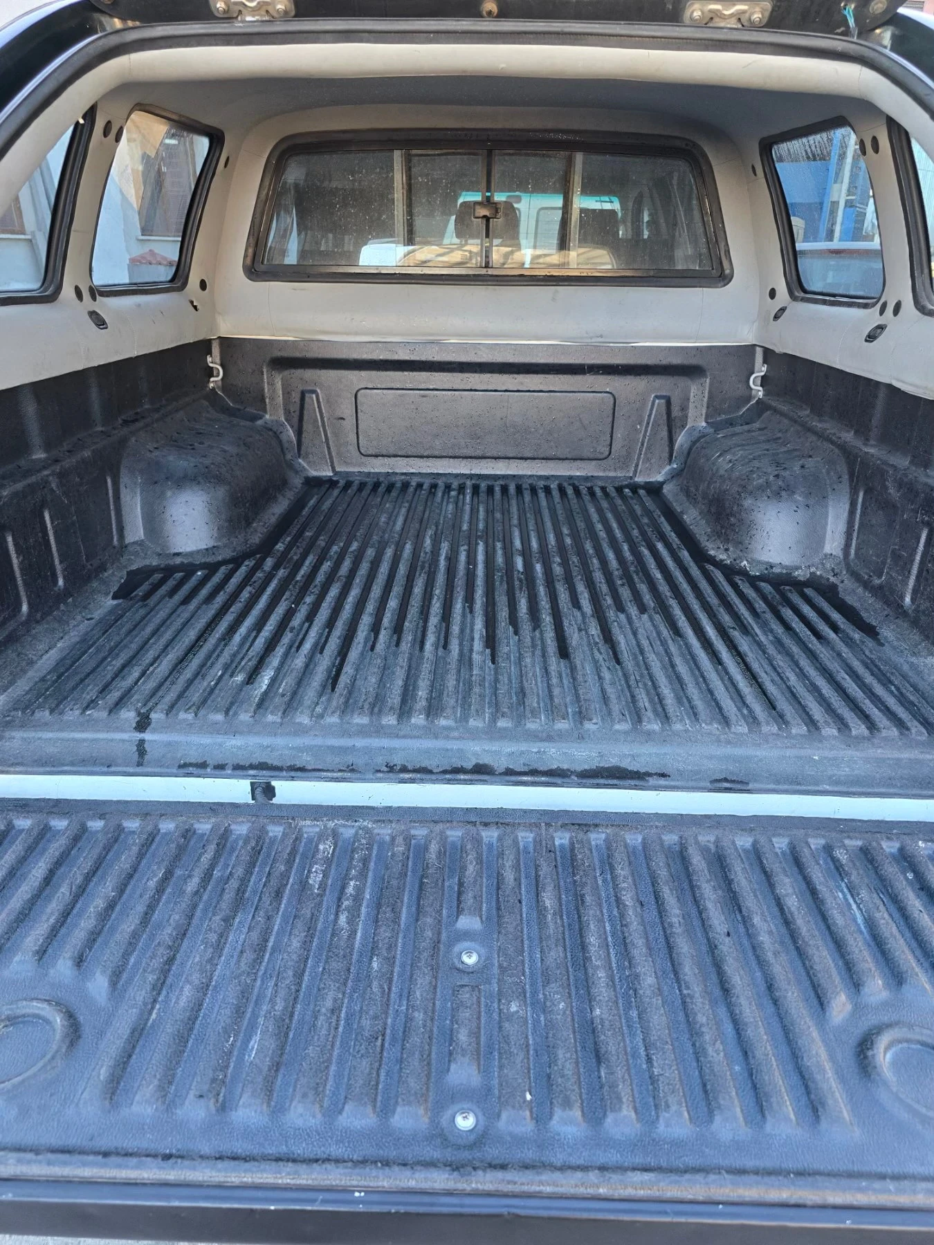 Toyota Hilux 3.0D4D - изображение 7