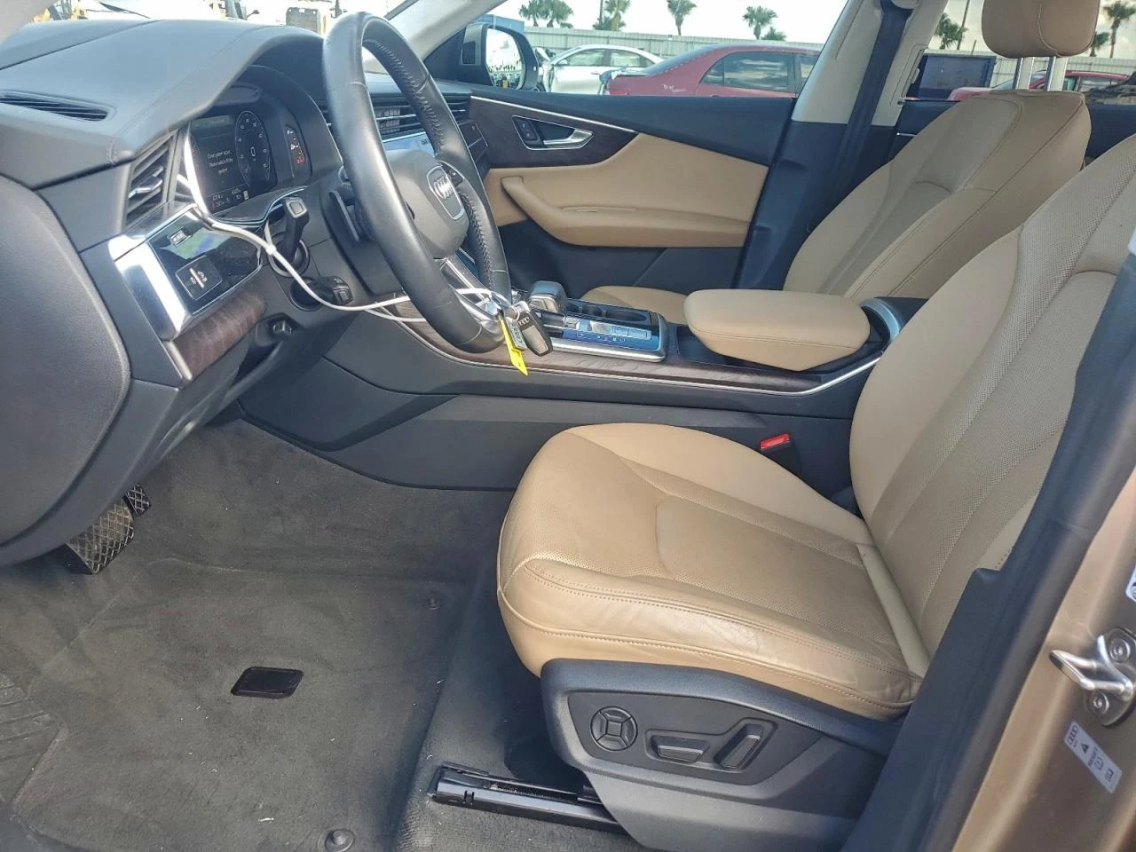 Audi Q8 QUATTRO * PRESTIGE * NAV * CAMERA * ПОДГРЕВ - изображение 7