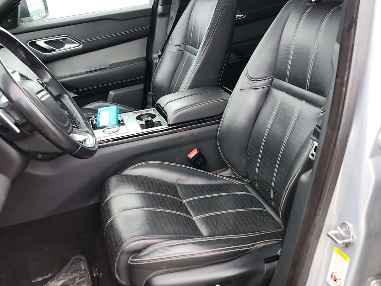 Land Rover Range Rover Velar FIRST EDITION /CARFAX/Панорама/Подгрев/Обдух/Ленти - изображение 5