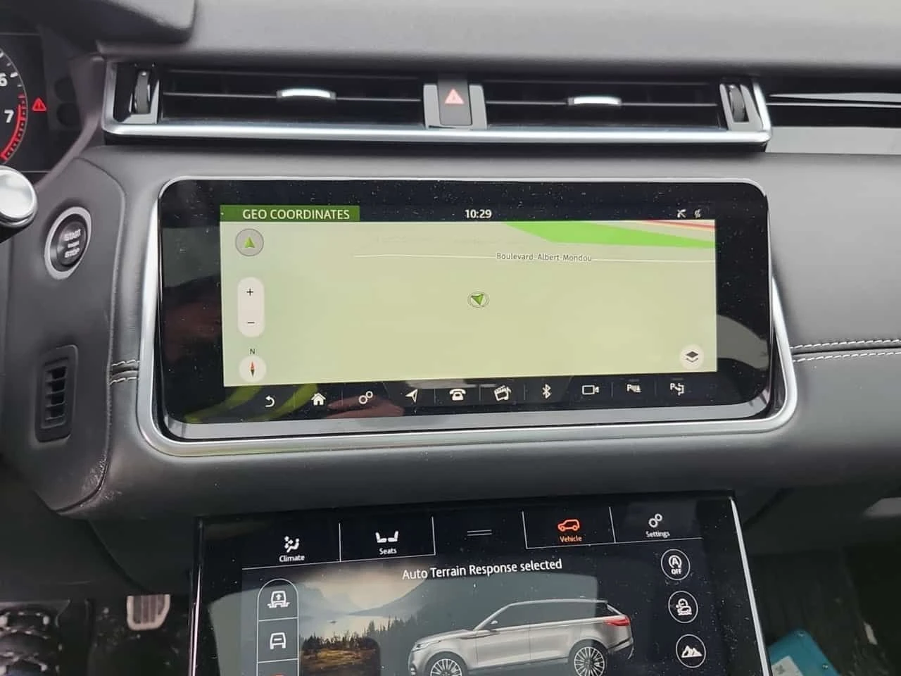 Land Rover Range Rover Velar FIRST EDITION /CARFAX/Панорама/Подгрев/Обдух/Ленти - изображение 8