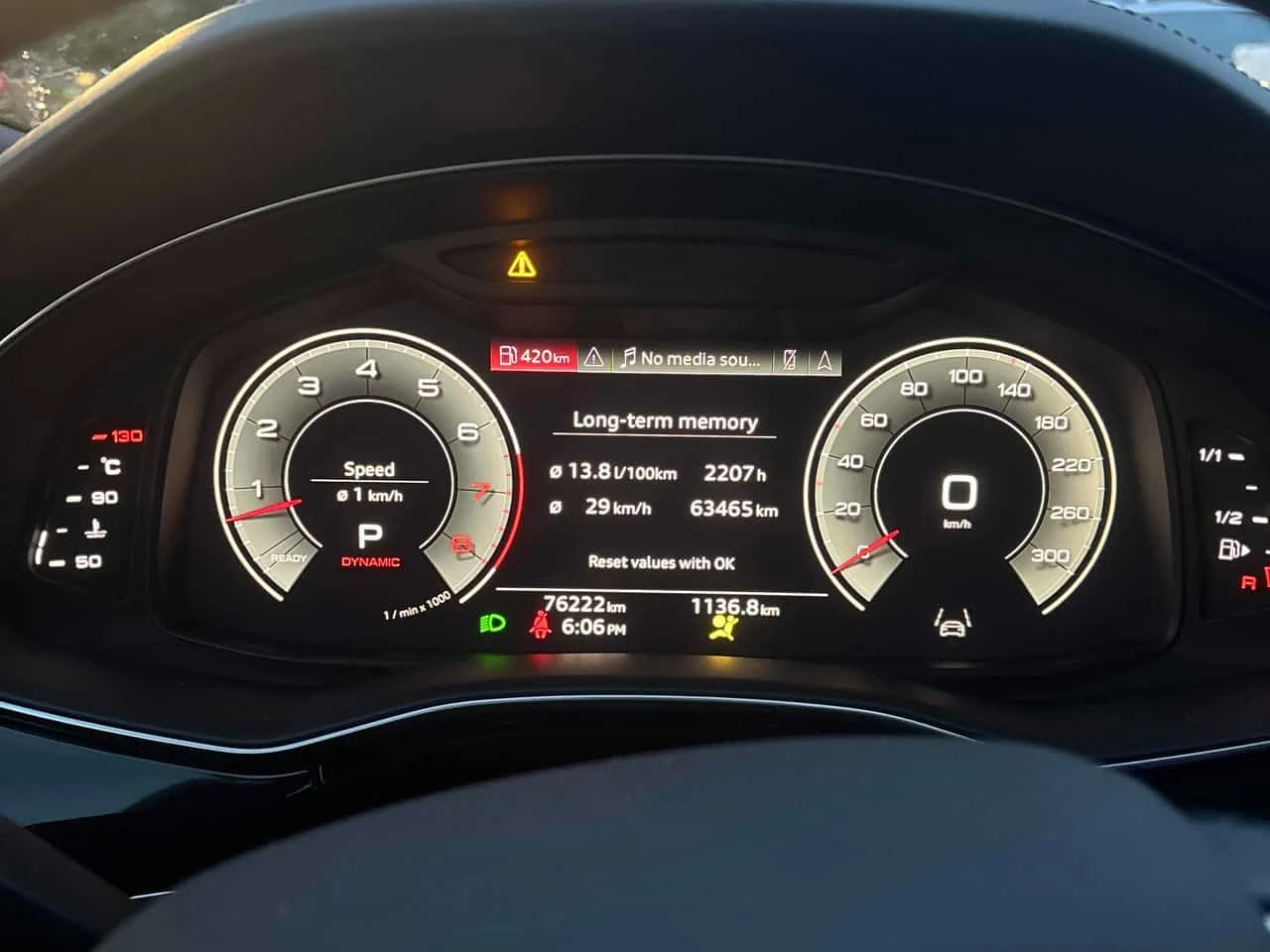 Audi Q8 Technik/DIS/360/MATRIX/ОБДУХВАНЕ, снимка 9 - Автомобили и джипове - 53746494